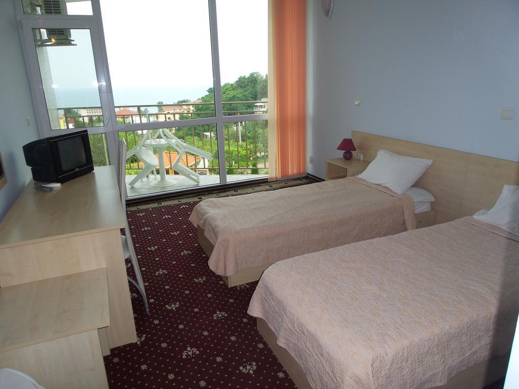 Hotel Paradise Golden Sands Bilik gambar